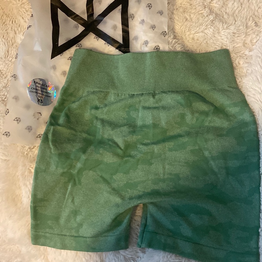 RAWGEAR GYM SHORTS